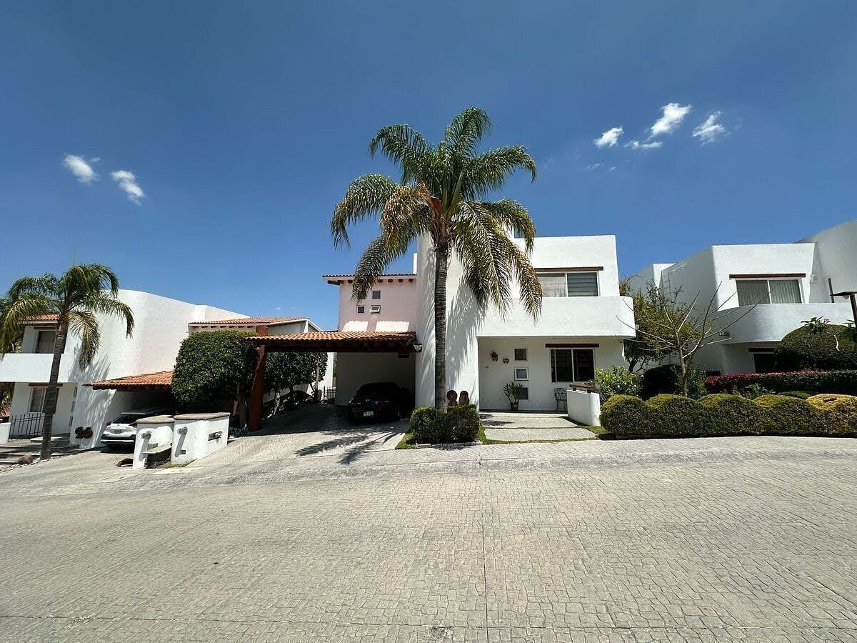 CASA EN VENTA EN EL FARO JURIQUILLA, QUERETARO, foto 1 de 49