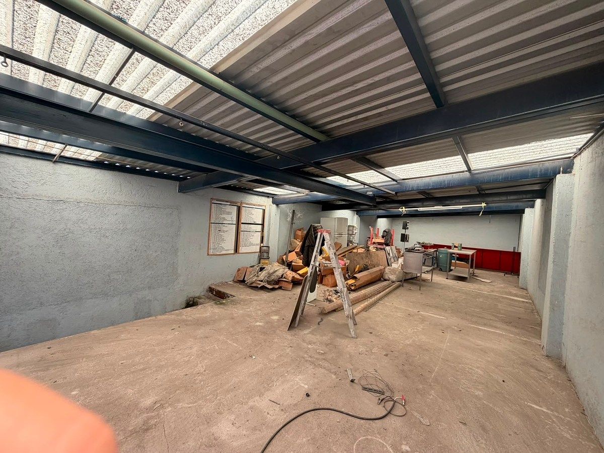 Armazém à Venda com 2 Apartamentos em Casa Blanca Querétaro | Uso Misto Ideal, foto 1 de 16