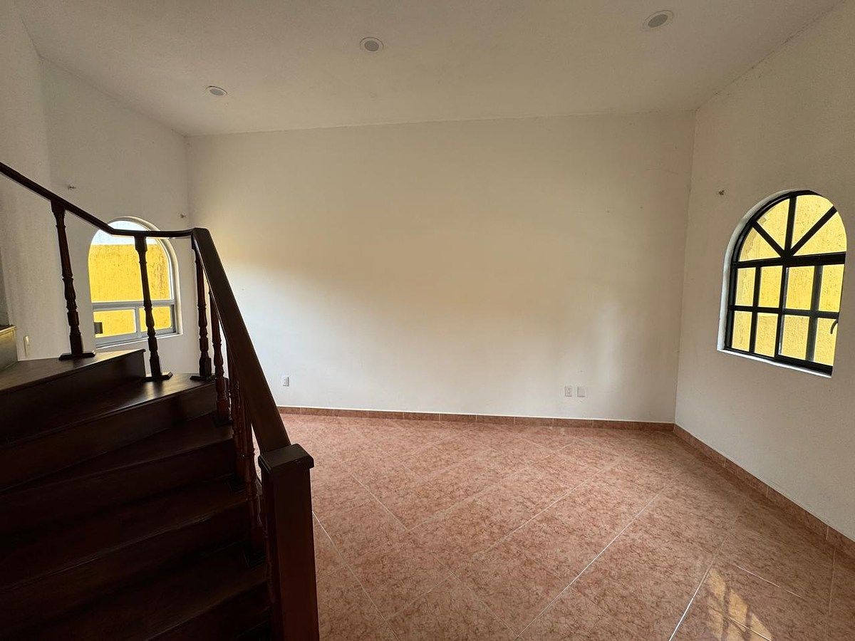 Casa em Villas del Álamo, Mineral de la Reforma, foto 3 de 13