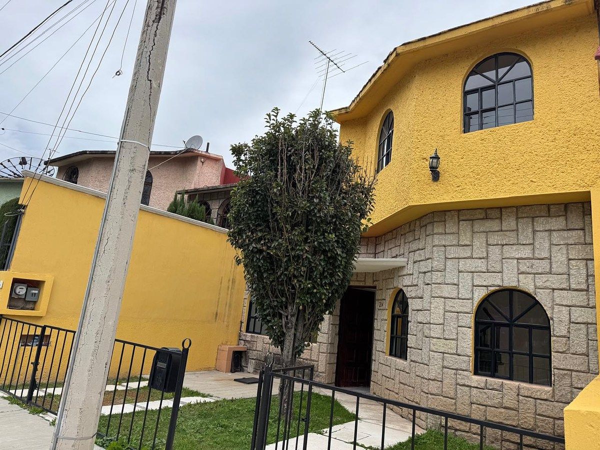 Casa em Villas del Álamo, Mineral de la Reforma, foto 2 de 13