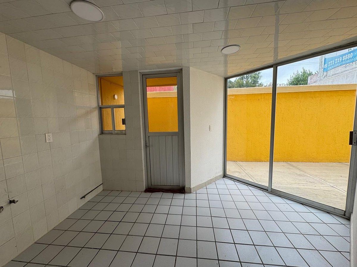 Casa em Villas del Álamo, Mineral de la Reforma, foto 4 de 13