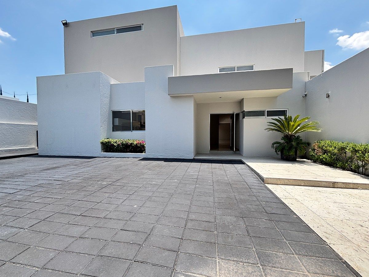 House in Jurica, Querétaro, photo 3 of 39
