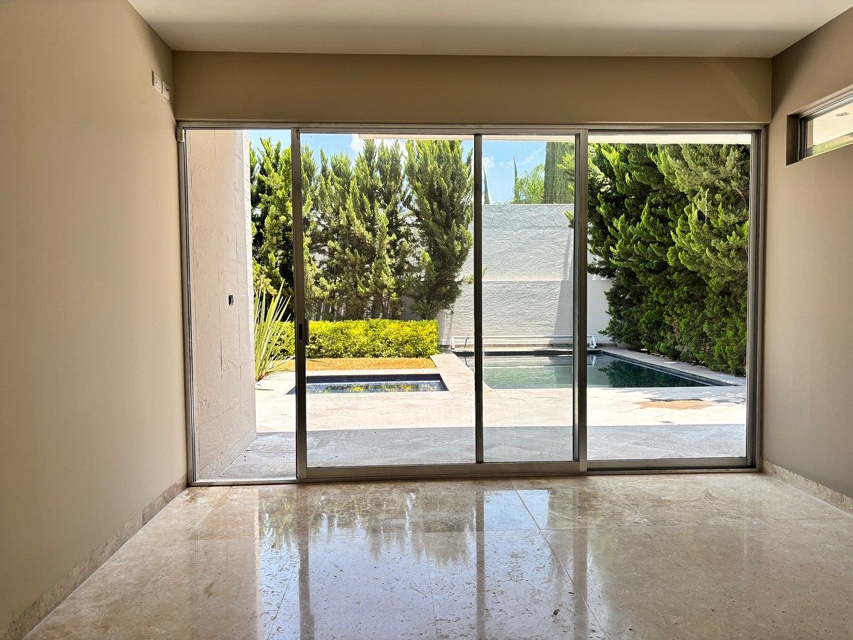 House in Jurica, Querétaro, photo 15 of 39