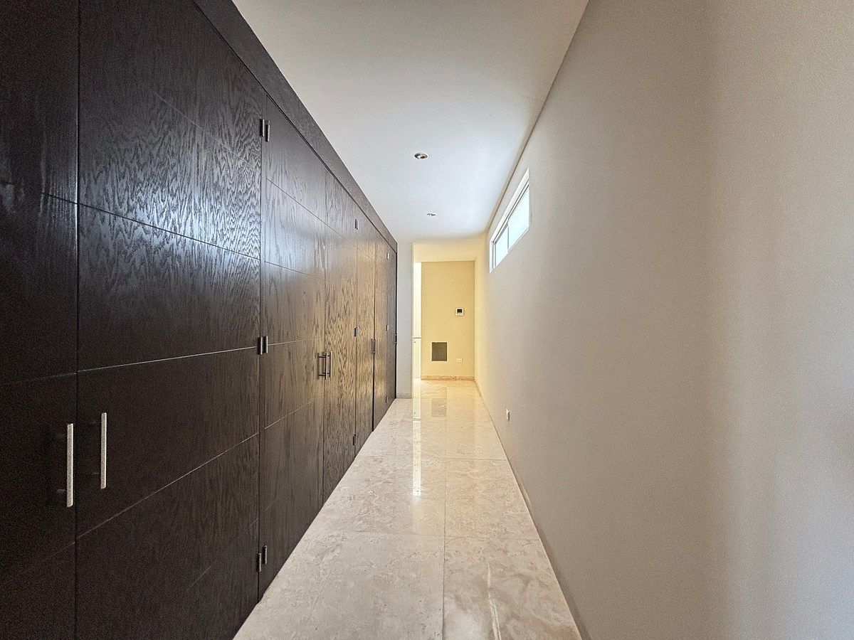 House in Jurica, Querétaro, photo 32 of 39