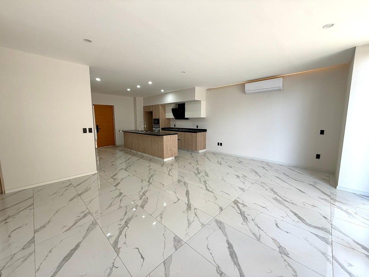 Lote em Valle Imperial, Zapopan, foto 9 de 16