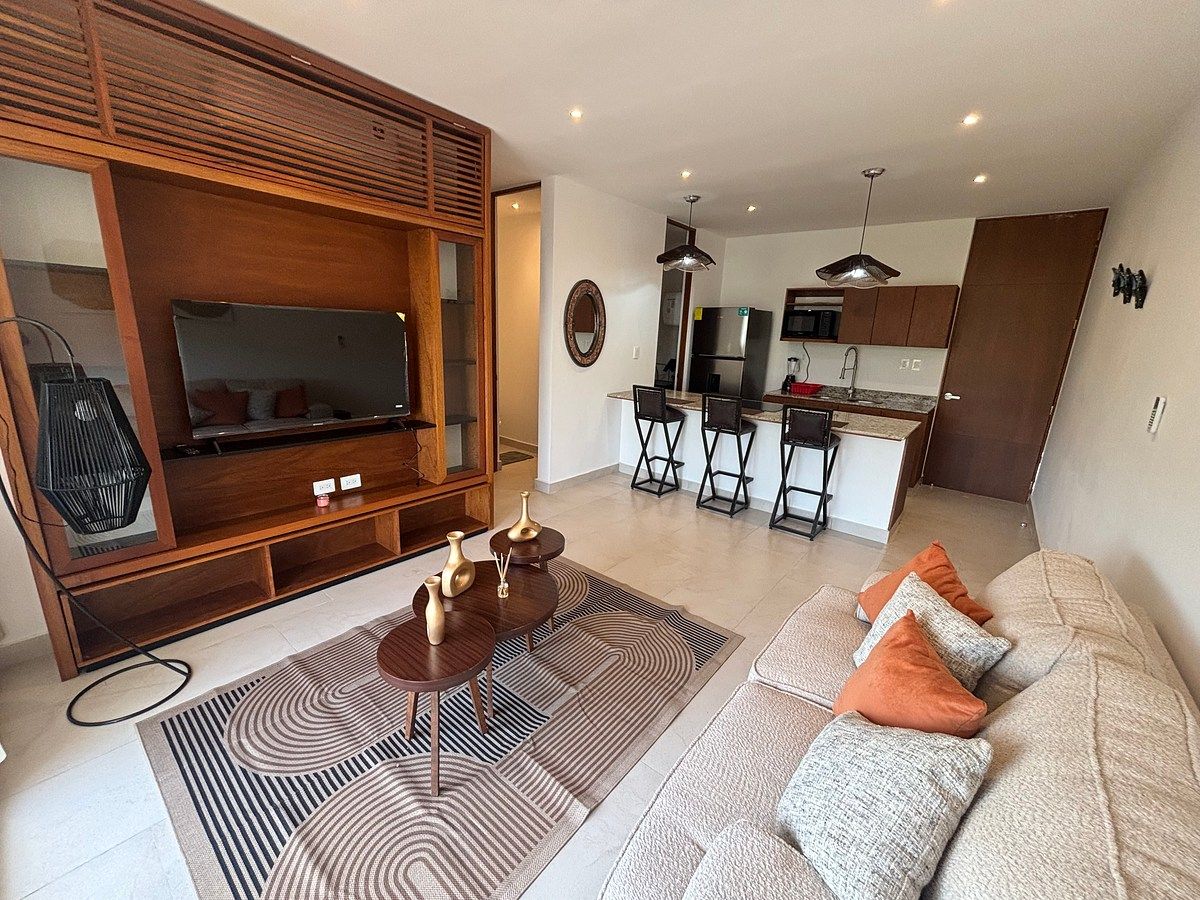 NEW FURNISHED APARTMENT TEMOZÓN NORTE, photo 1 of 32