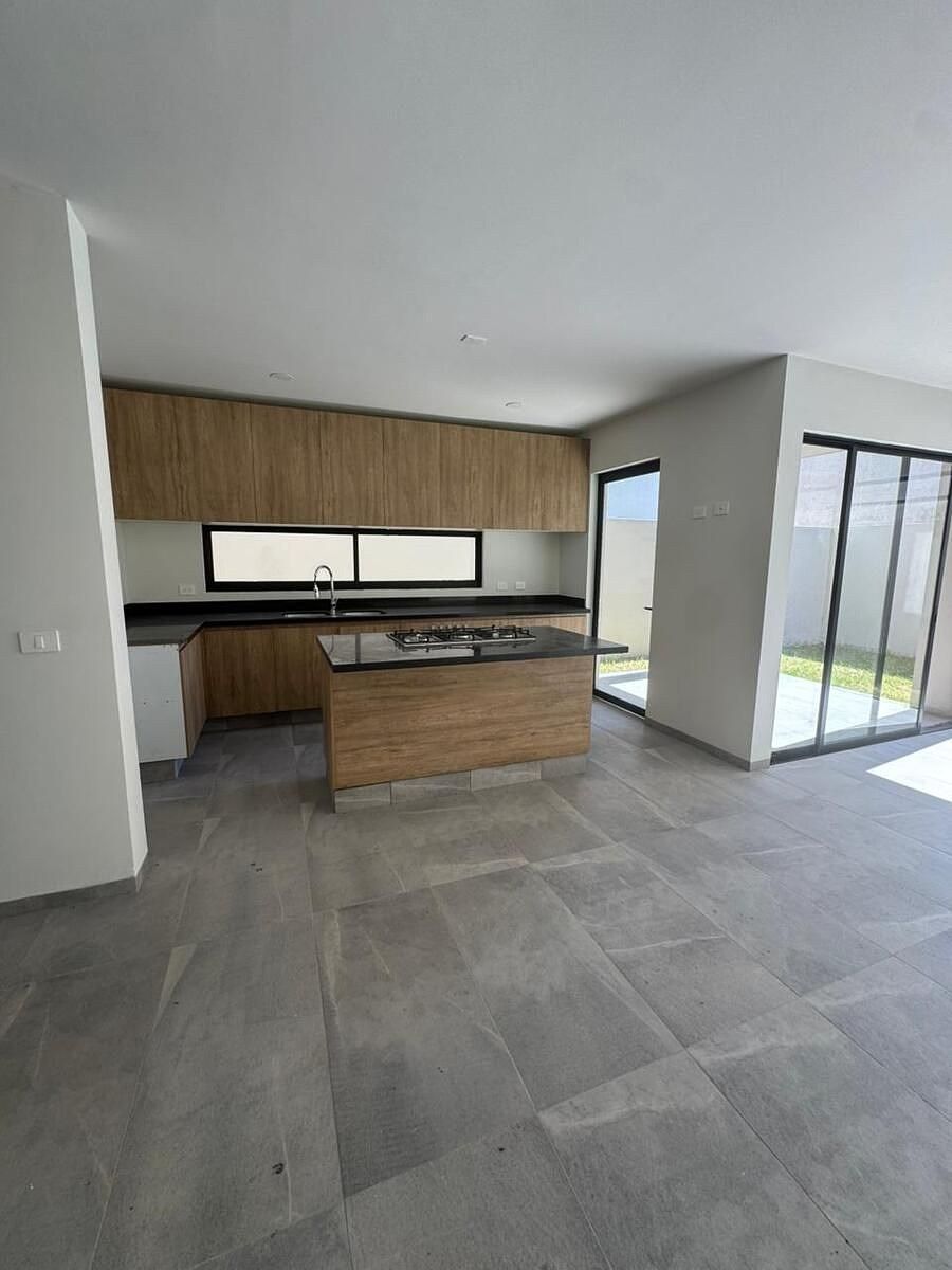 Casa em Bosques Vallarta, Zapopan, foto 2 de 20