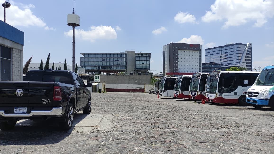 MANEUVERING YARD - TRUCK CENTRAL QRO, photo 1 of 14
