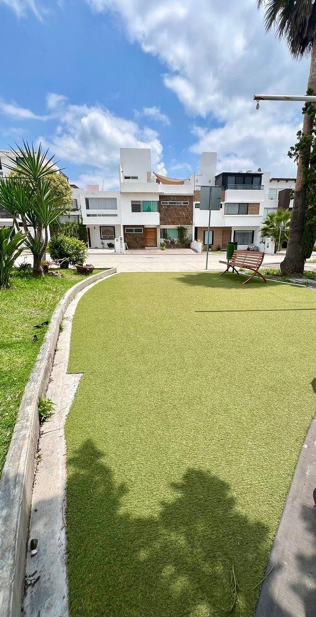 House in Gated Community in Milenio III, Querétaro, photo 16 of 23