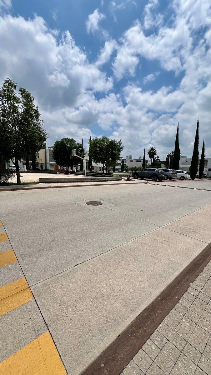 House in Gated Community in Milenio III, Querétaro, photo 19 of 23