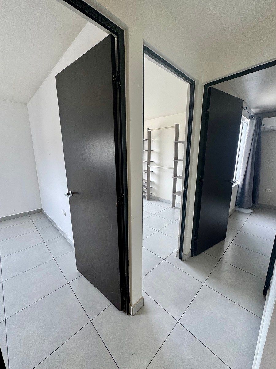 Apartamento em La Rioja Residencial, Tijuana, foto 13 de 24