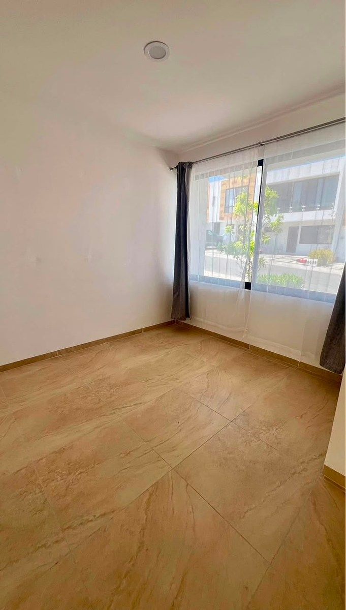 Casa en condominio en Los Robles, Querétaro, foto 3 de 25