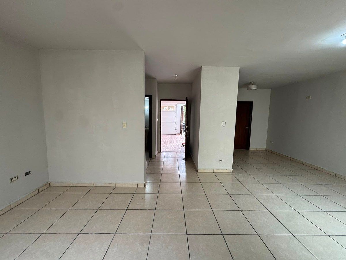 Casa en Real del Sol, Saltillo, foto 3 de 23