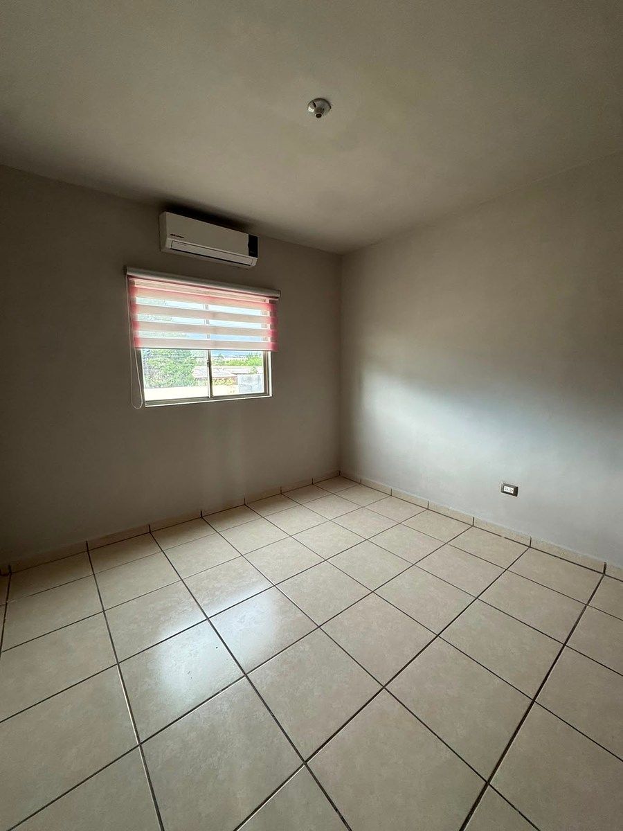 Casa en Real del Sol, Saltillo, foto 4 de 23