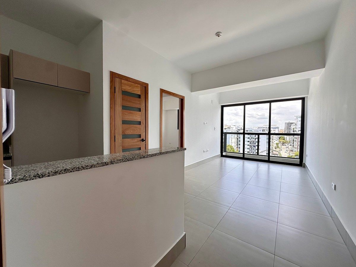 EVARISTO ALQUILER 1 HAB CON BALCON!, foto 1 de 10