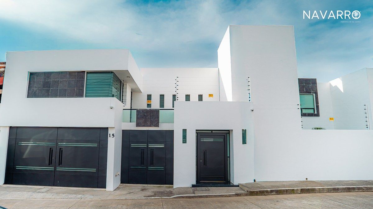 Casa en VENTA en la col. Jesús del Monte a 5 min de la Glorieta del Papa., foto 1 de 25