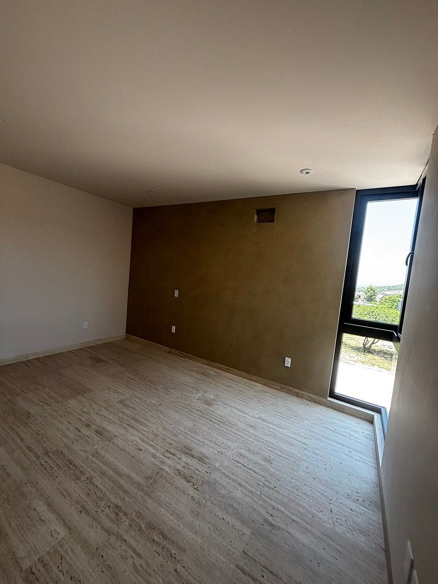 House in Gated Community in Altozano el Nuevo Querétaro, Querétaro, photo 18 of 33