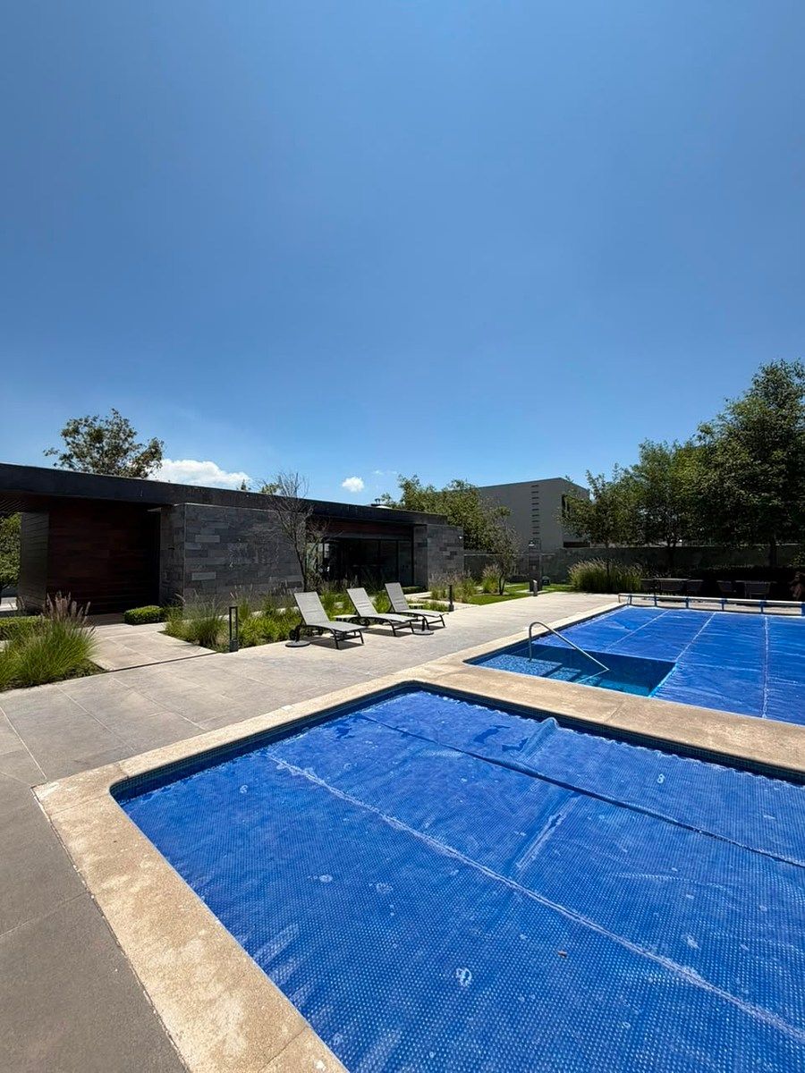 Lot in Capital Norte, Zapopan, photo 2 of 9