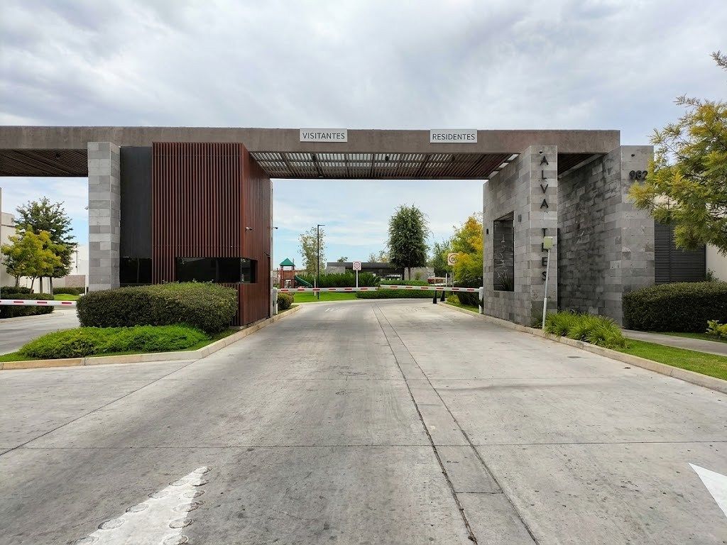 TERRENO EN VENTA EN CAPITAL NORTE, ALVA RESIDENCIAL - foto 1