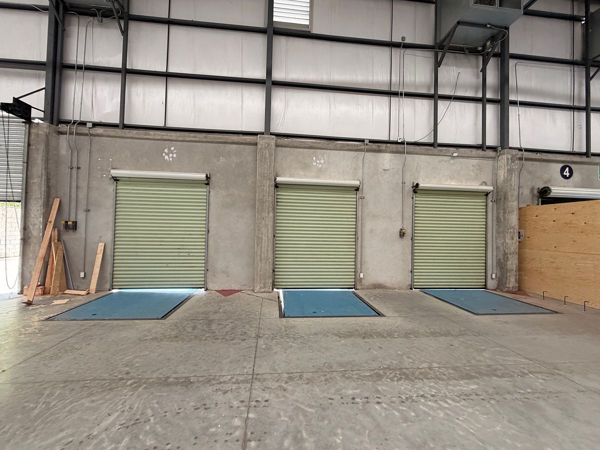 Commercial Storage Unit in Los Tamarindos, Puerto Vallarta, photo 2 of 11
