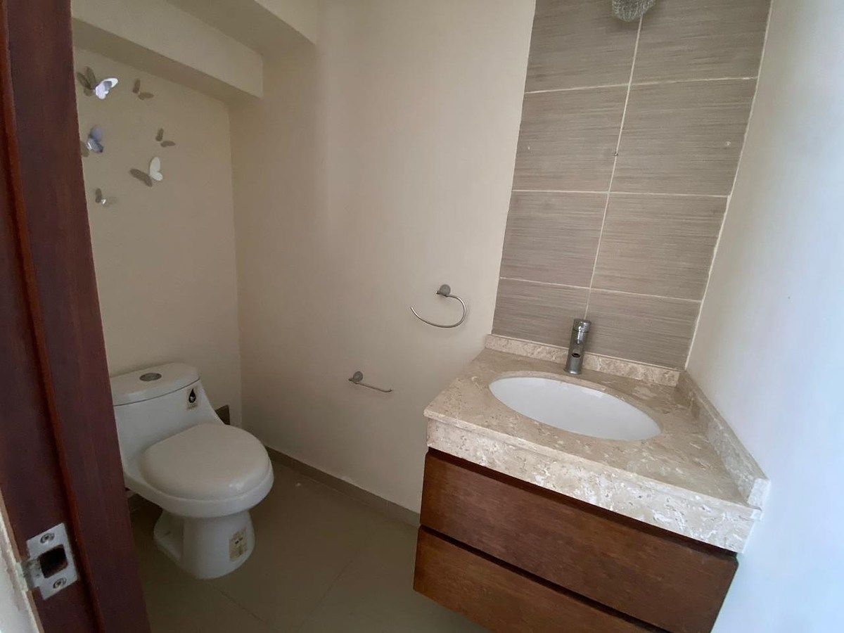 House in Cholul, Mérida, photo 9 of 17