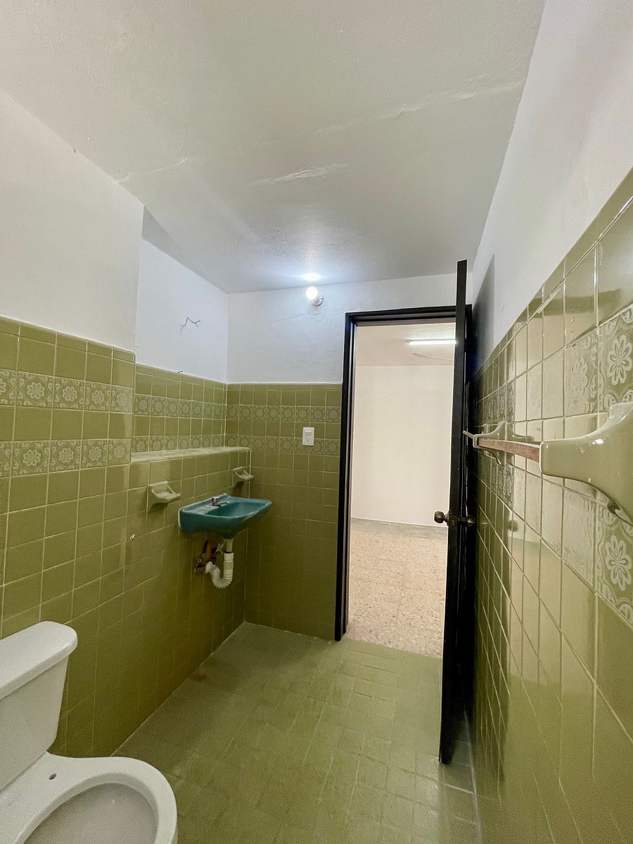 Baño de PB, foto 9 de 21