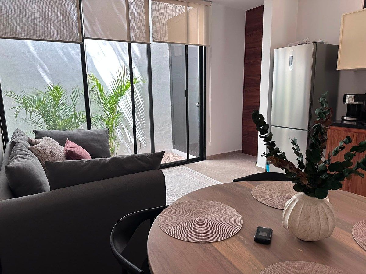 departamento en renta de una habitación en temozon, foto 1 de 10