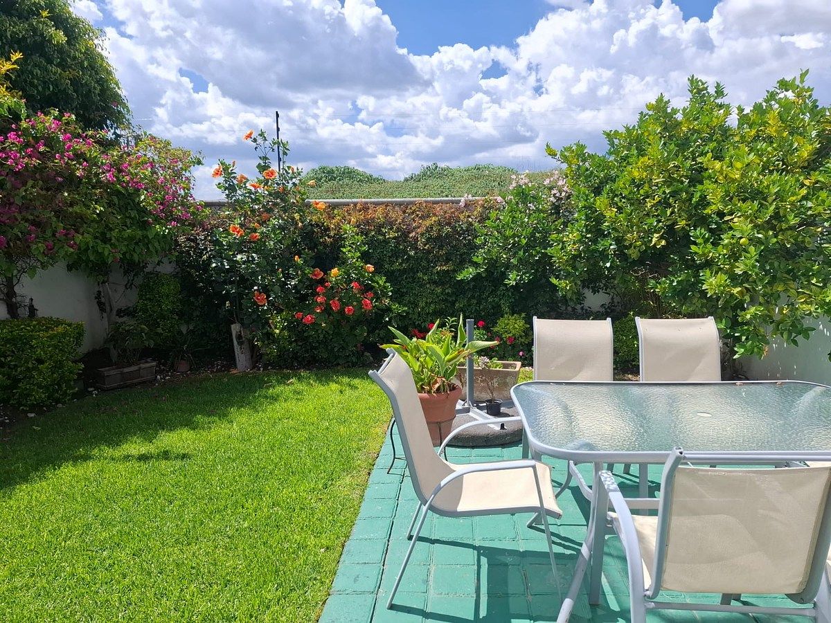 House in Gated Community in Privada Juriquilla, Querétaro, photo 2 of 32