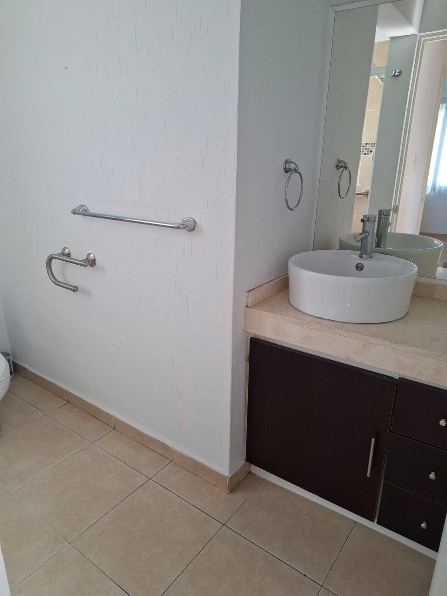House in Gated Community in Privada Juriquilla, Querétaro, photo 18 of 32