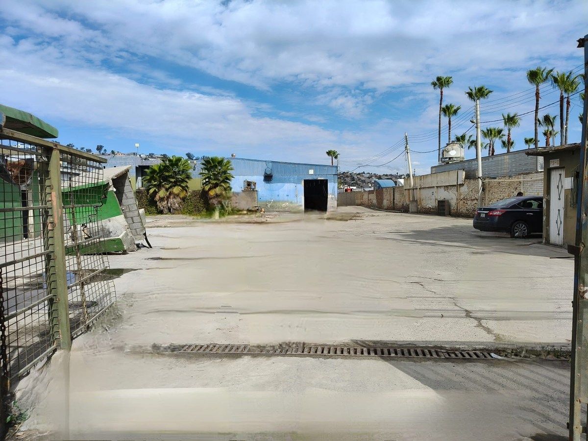 Bodega comercial en Murua Poniente, Tijuana, foto 8 de 16