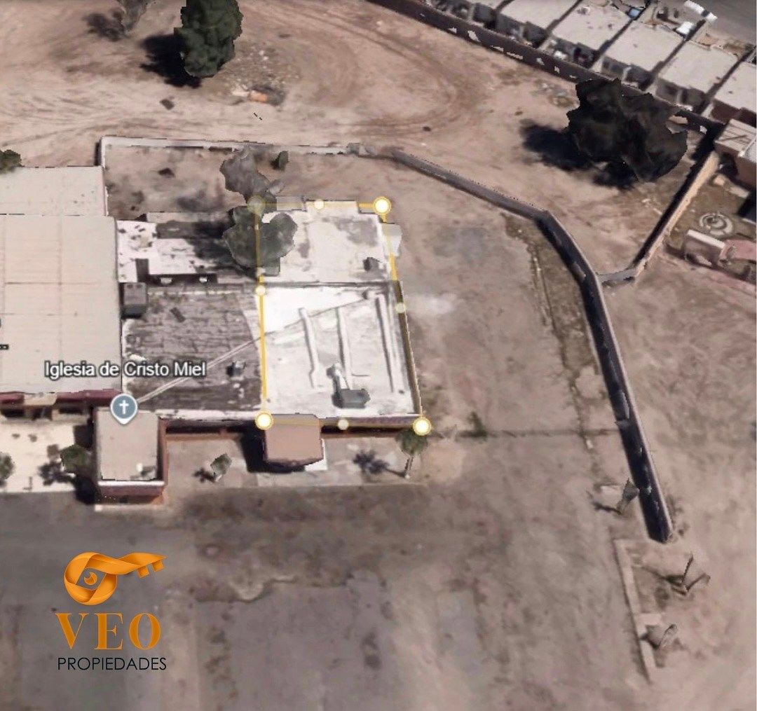 FOR RENT COMMERCIAL SPACE WITH LAND ON AV. LÁZARO CARDENAS, photo 1 of 4
