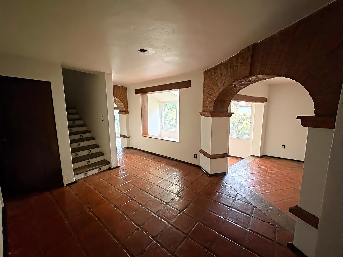 Casa em Lomas de Tecamachalco, Huixquilucan, foto 3 de 27