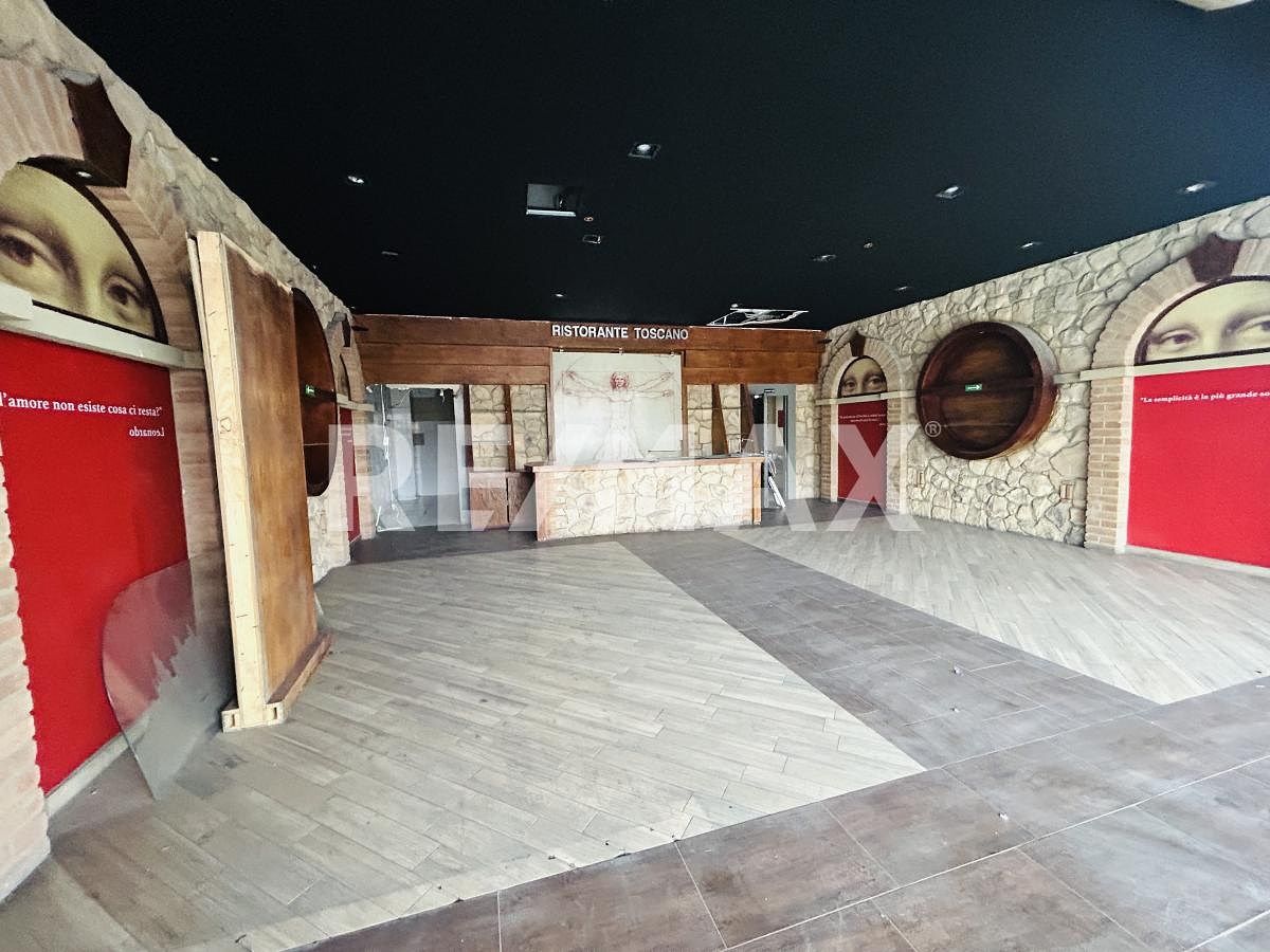 Retail Space in Hacienda Santa Fe, Chihuahua, photo 3 of 6