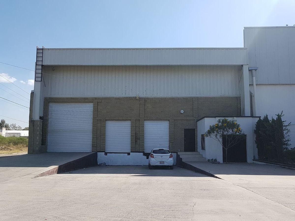 Bodega comercial en El Zapote Del Valle, Tlajomulco de Zúñiga, foto 10 de 13