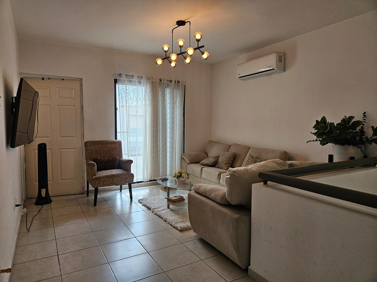 Casa en Las Lomas, García, foto 7 de 17