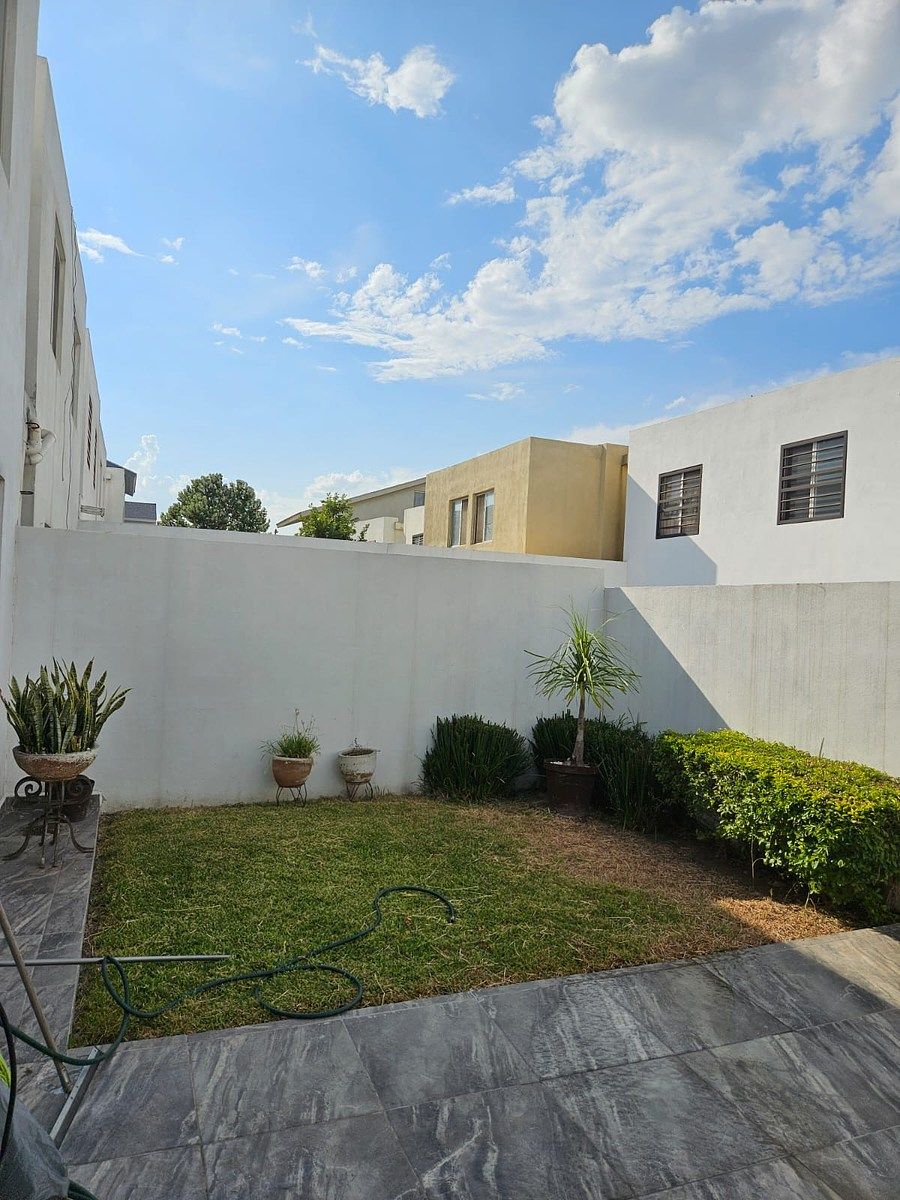 Casa en Las Lomas, García, foto 12 de 17