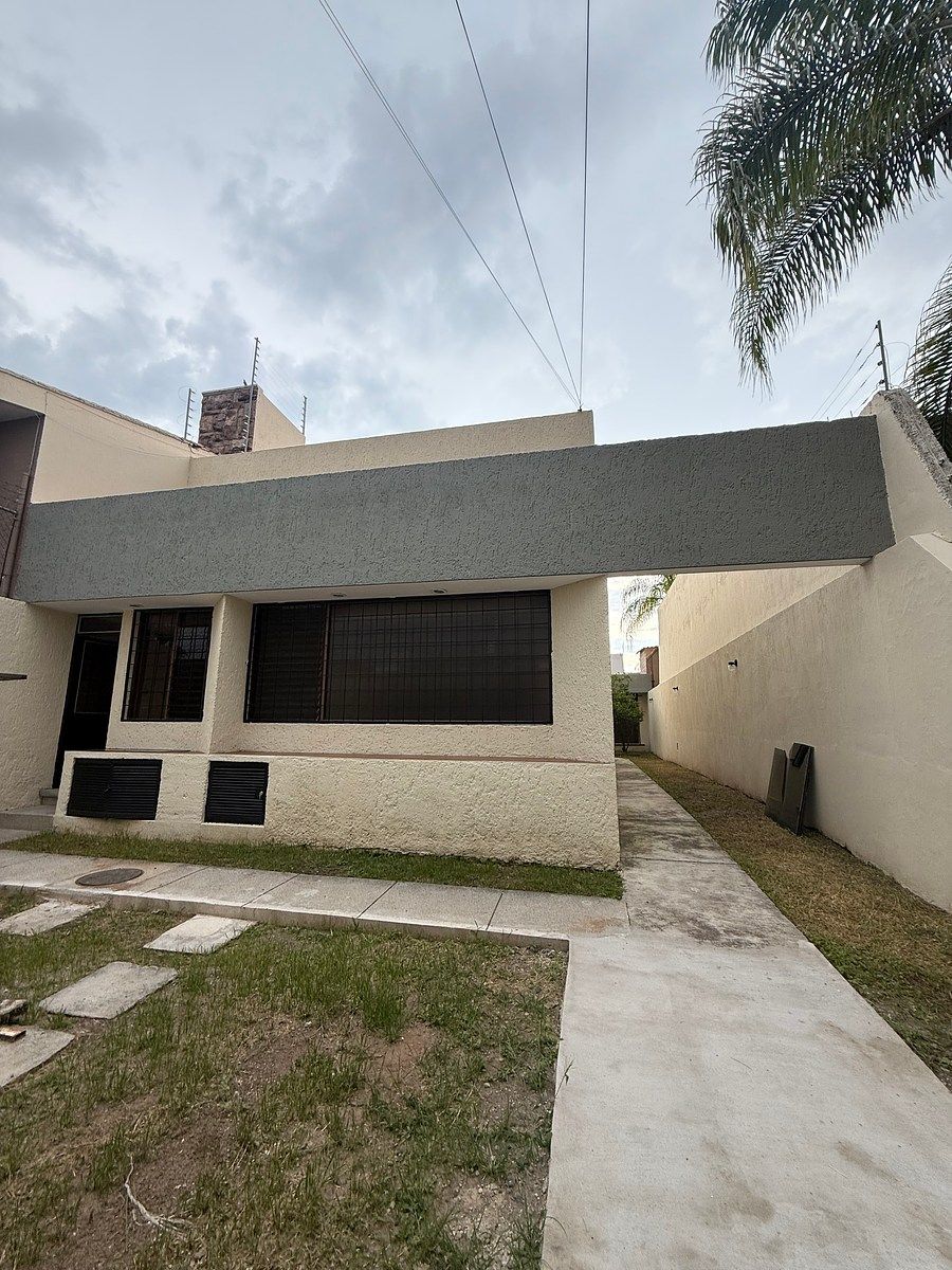 Casa en Jardines Vallarta, Zapopan, foto 2 de 21