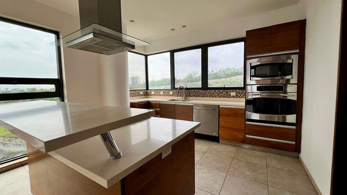 Apartamento em Zona Loma Larga Oriente, San Pedro Garza García, foto 3 de 18