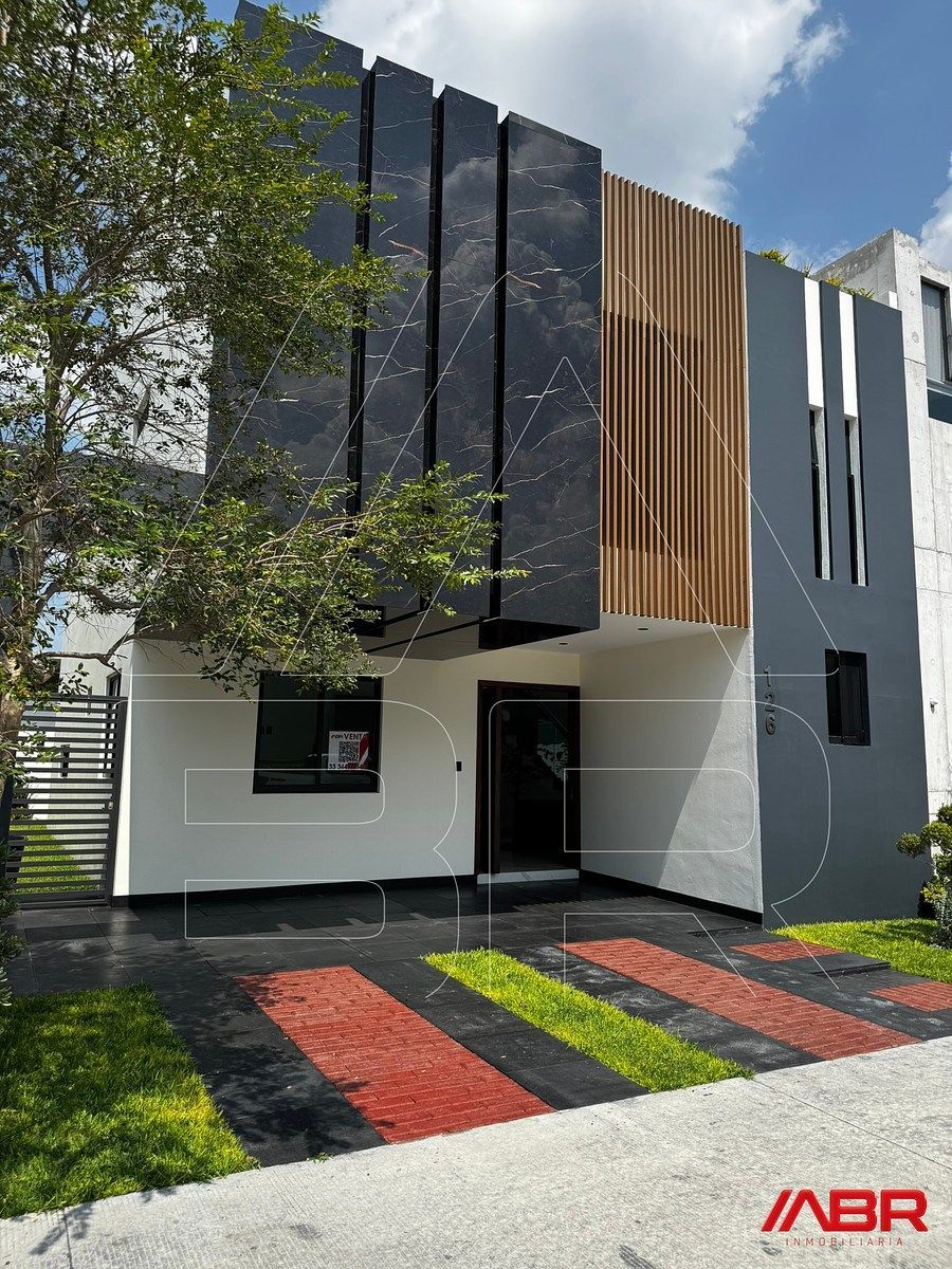 CASA NOVA À VENDA NO BAJÍO HABITAT, foto 1 de 45