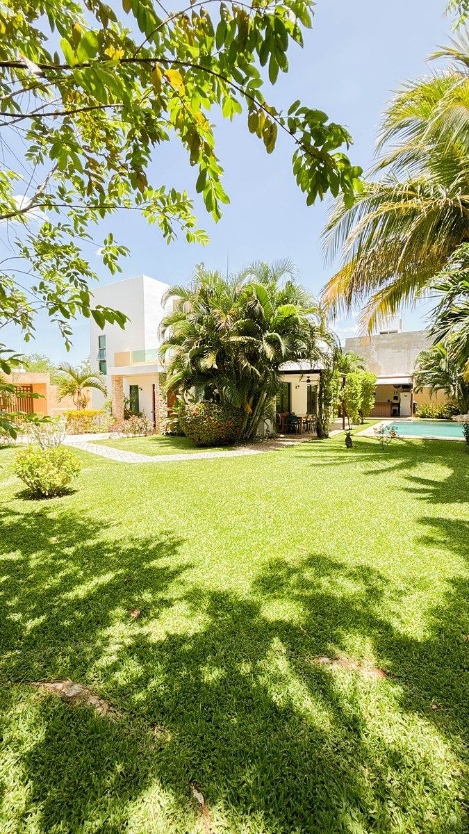 CASA EN VENTA EN MÉRIDA, DZITYÁ, CASA JARDINES ,AMPLIO TERRENO - foto 1