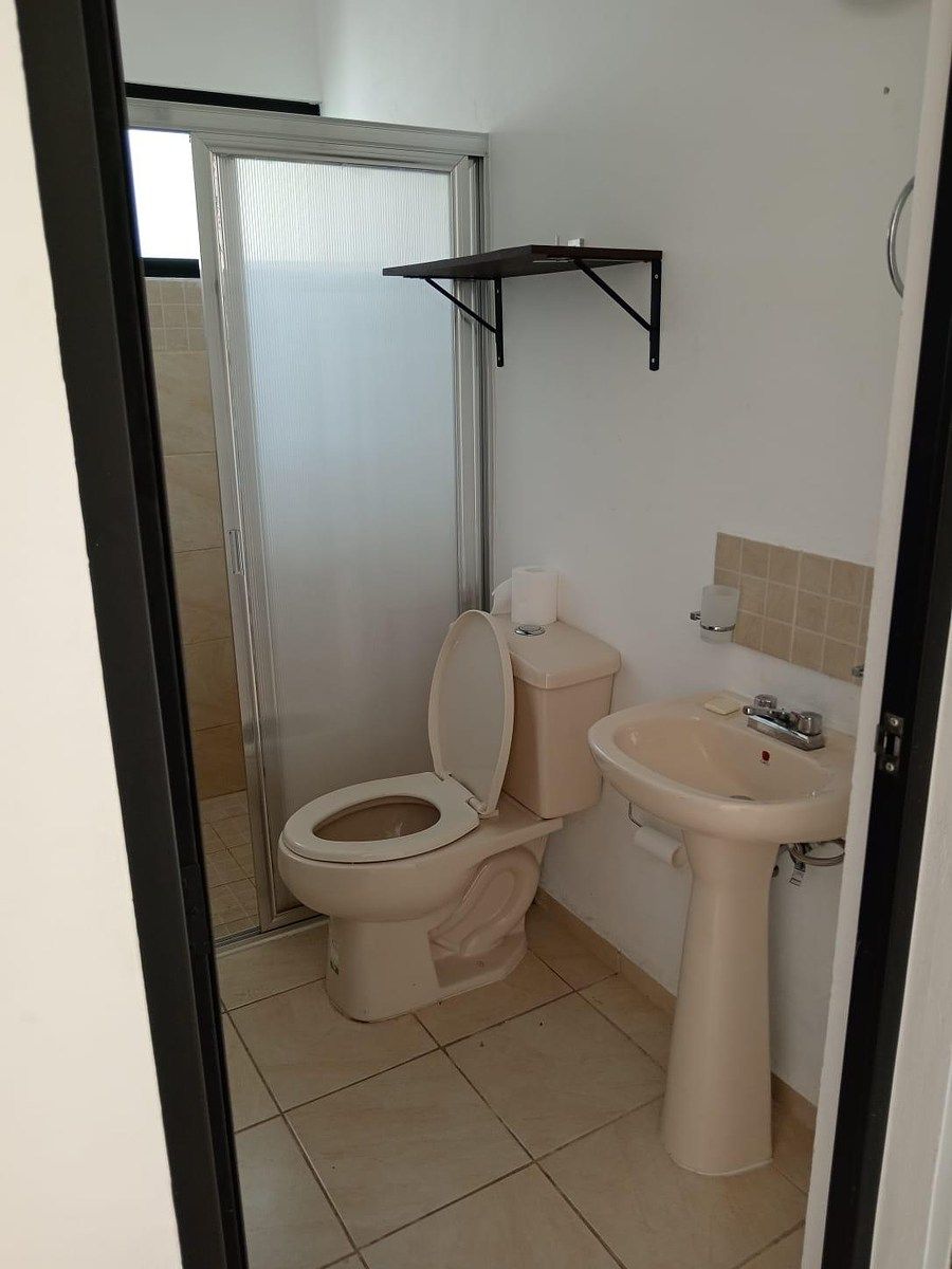House in Gated Community in Caucel, Mérida, photo 10 of 16