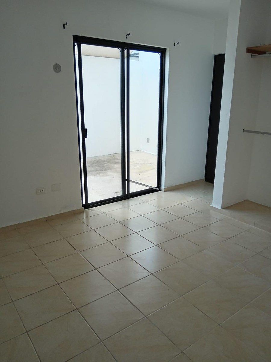 House in Gated Community in Caucel, Mérida, photo 12 of 16