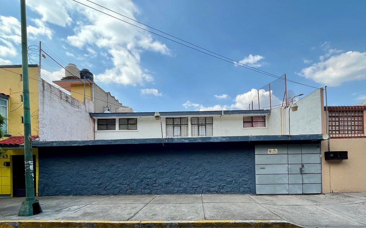 HOUSE FOR SALE IN JARDÍN BALBUENA READY TO MOVE IN!, photo 1 of 24