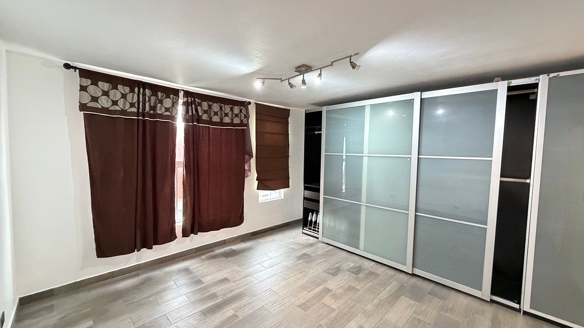 House in Gated Community in El Lago, Tijuana, photo 6 of 17
