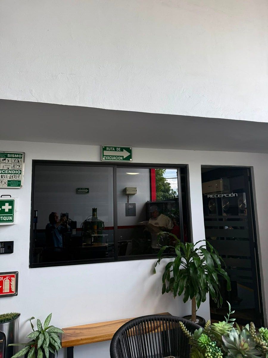 Bodega comercial en Colón Industrial, Guadalajara, foto 4 de 6