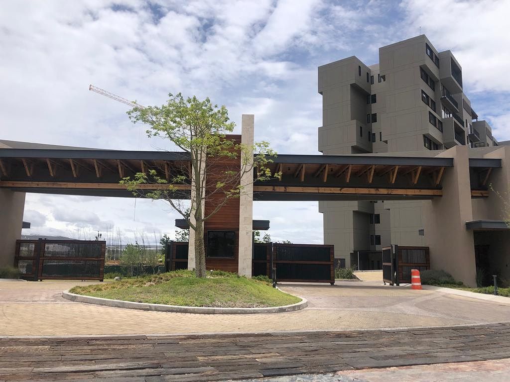 Acceso y caseta de vigilancia, foto 35 de 35