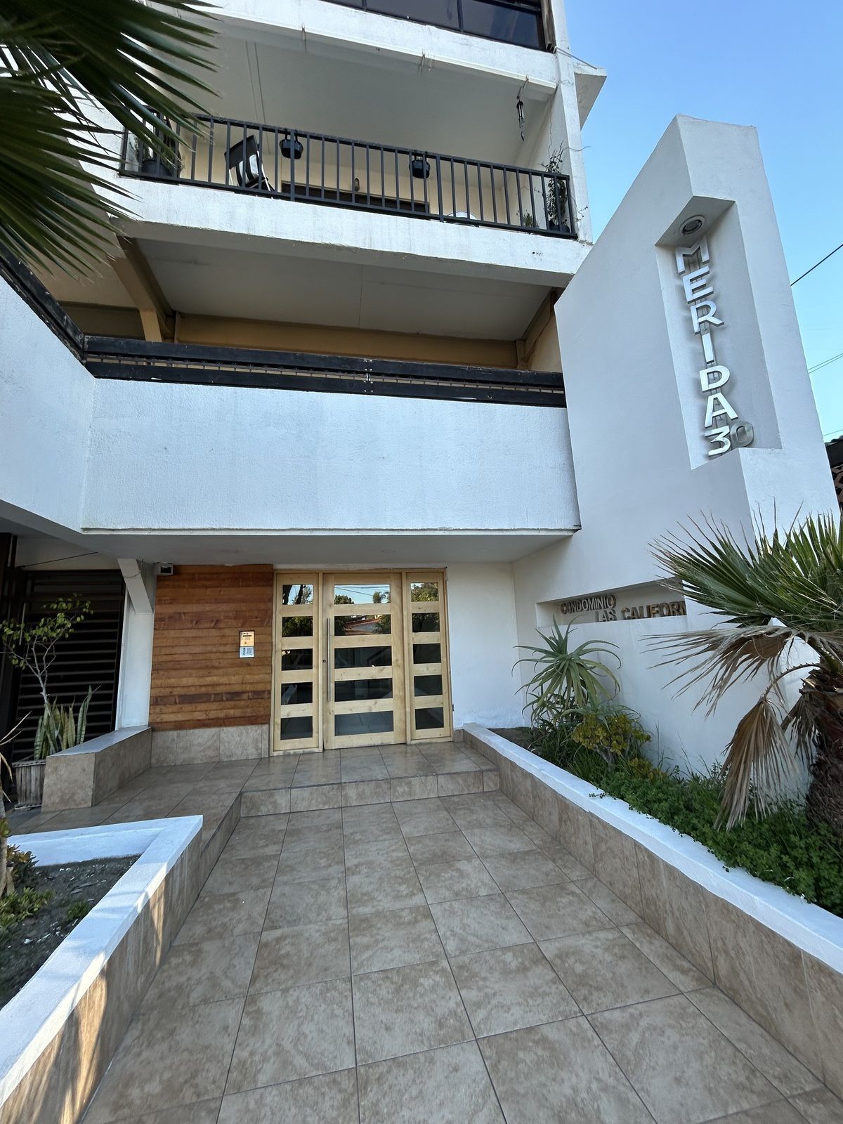 Rent a SPACIOUS apartment in Hipódromo with a view, photo 1 of 17