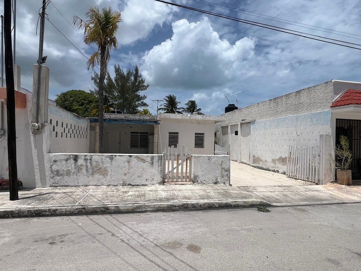 Fachada, foto 1 de 15