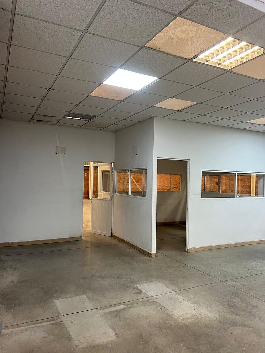 Bodega comercial en El Mirador, El Marqués, foto 26 de 32