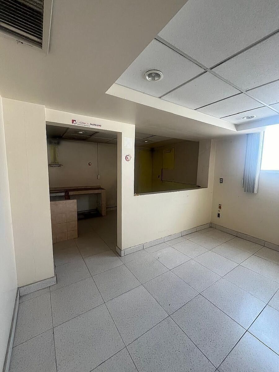 Retail Space in Tlalnepantla Centro, Tlalnepantla de Baz, photo 24 of 27